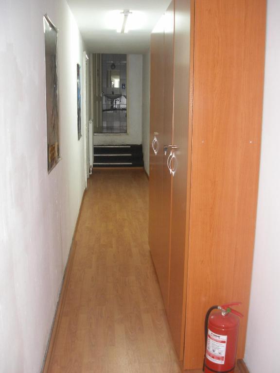 Kretan Hostel Bucharest Exterior photo