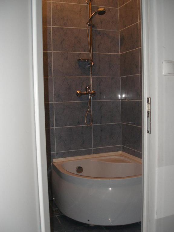 Kretan Hostel Bucharest Room photo
