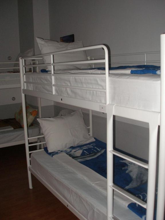 Kretan Hostel Bucharest Room photo